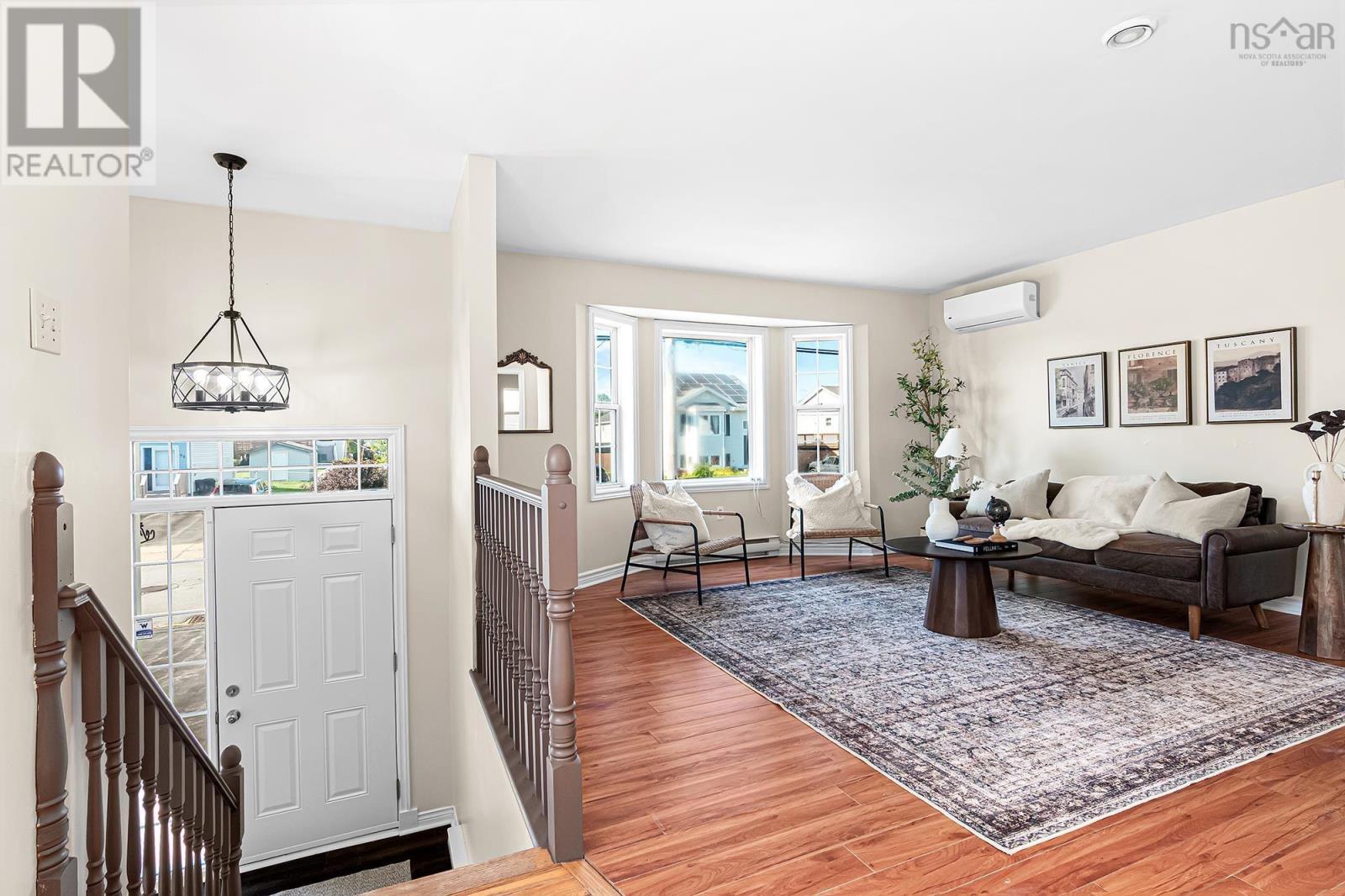 Property at 83 Melrose Crescent image 4