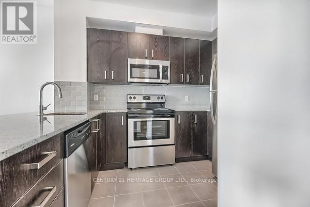 211 - 11611 Yonge Street, Richmond Hill, Ontario  L4E 1G2 - Photo 7 - N12414376