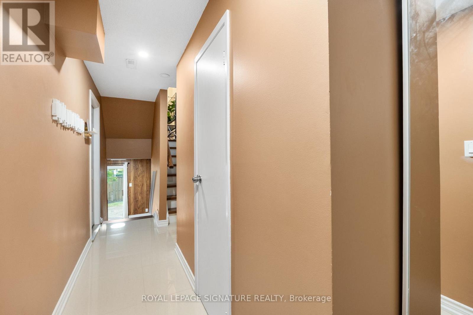 10 Thatcher's Mill Way, Markham, Ontario  L3P 3T3 - Photo 23 - N12414379