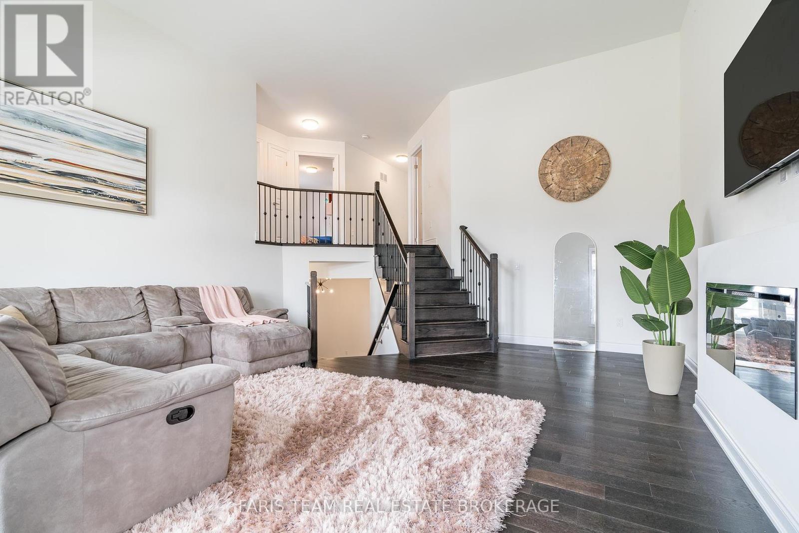 1425 Blackmore Street, Innisfil, Ontario  L9S 0P2 - Photo 22 - N12414430