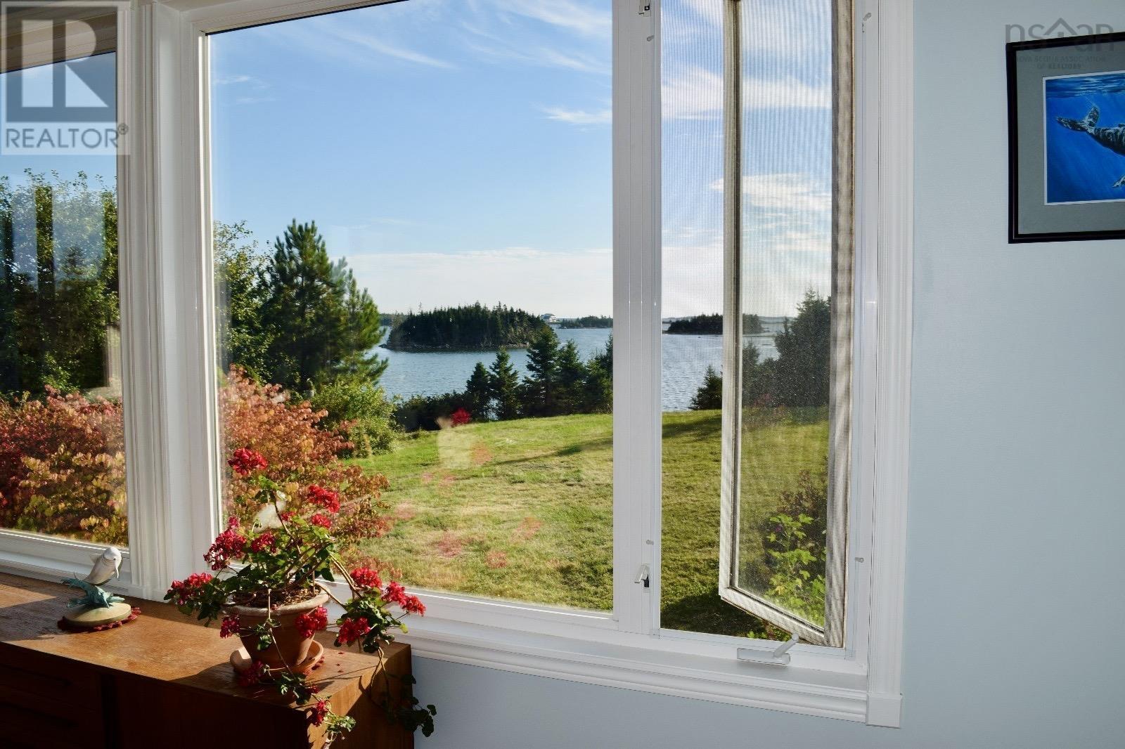 22-1 Ostrea Lake Road, Ostrea Lake, Nova Scotia  B0J 2L0 - Photo 6 - 202523440