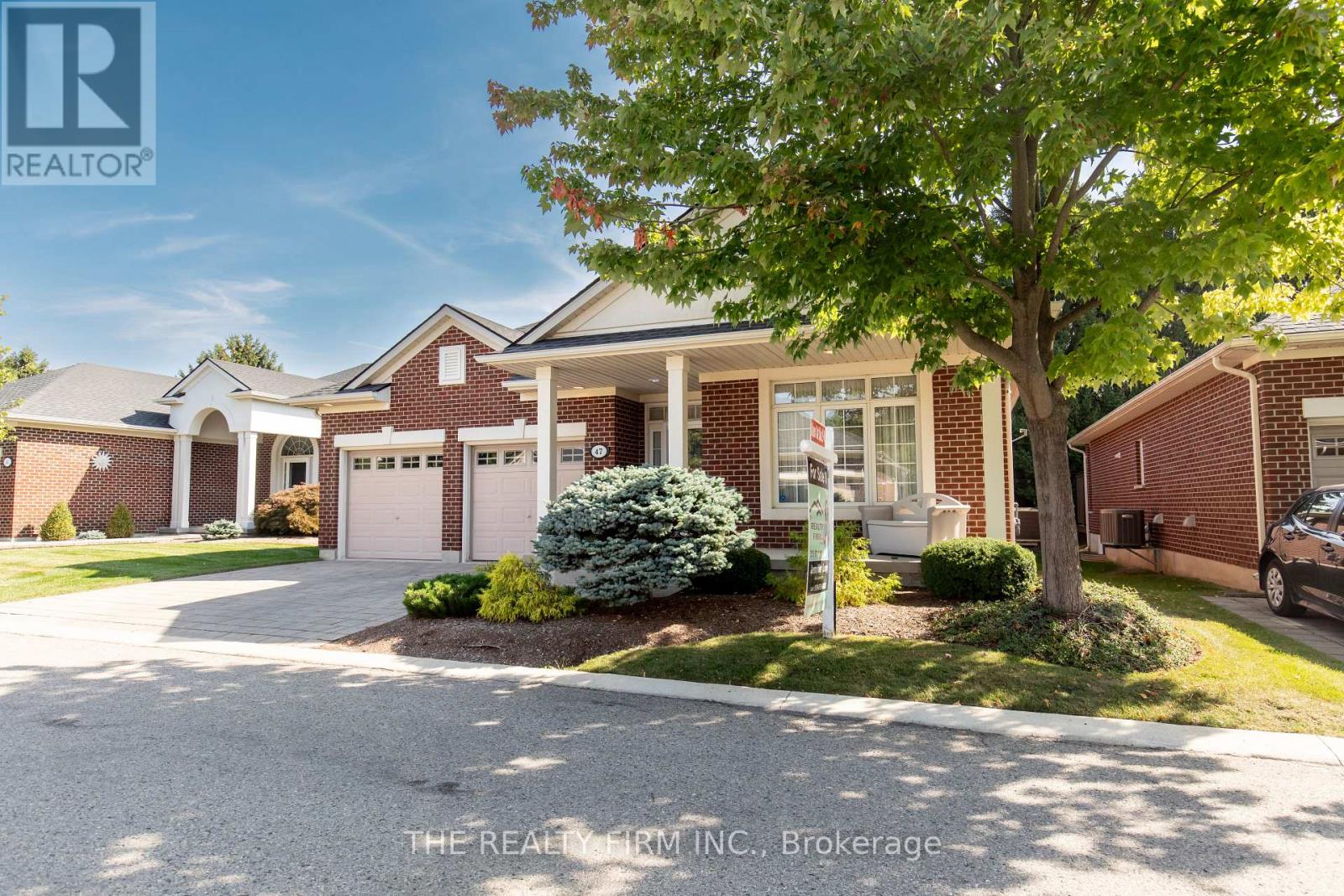 47 - 101 Southgate Parkway, St. Thomas, Ontario  N5R 6L5 - Photo 1 - X12414560