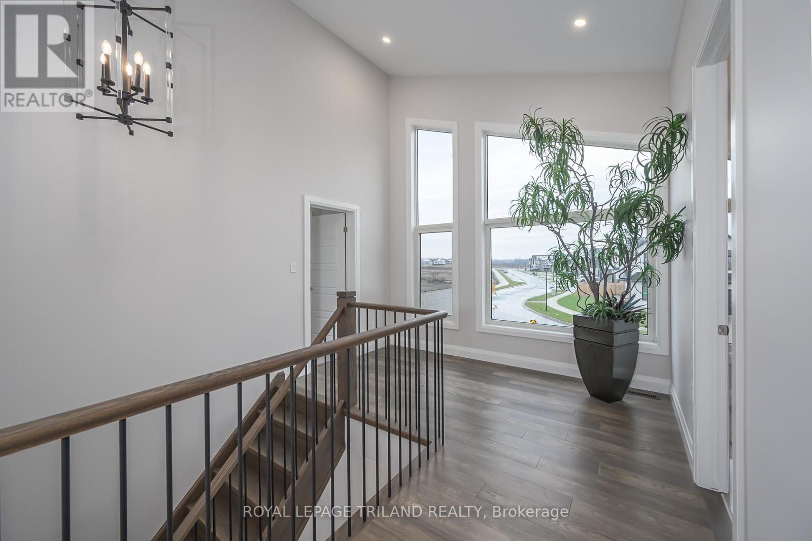 177 Middleton Avenue, London South, Ontario  N6L 0G1 - Photo 19 - X12414575