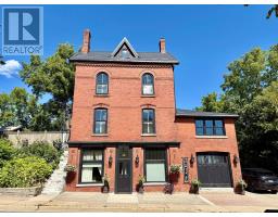 11 Main Street S-152;, Milton (Campbellville), Ca