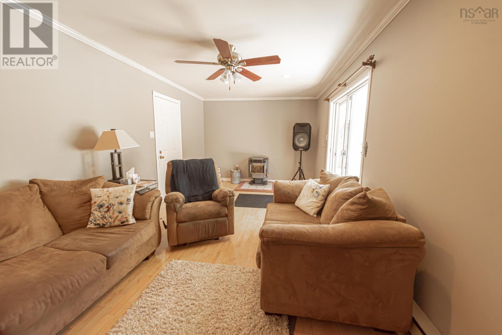 113 Aspen Street, Stellarton, Nova Scotia  B0K 1S0 - Photo 6 - 202523776