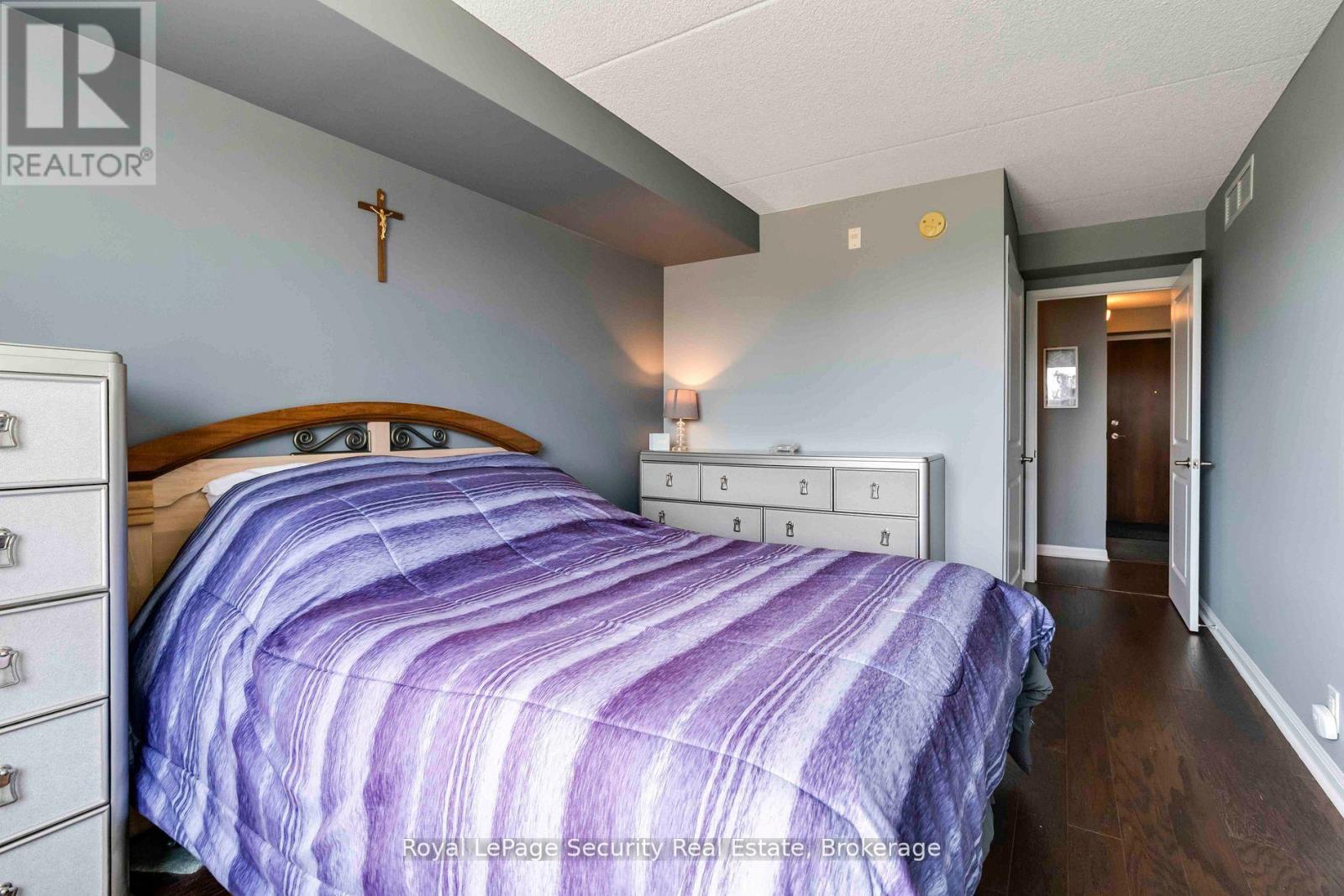 210 - 50 Via Rosedale Way, Brampton, Ontario  L6R 3Z7 - Photo 22 - W12414353