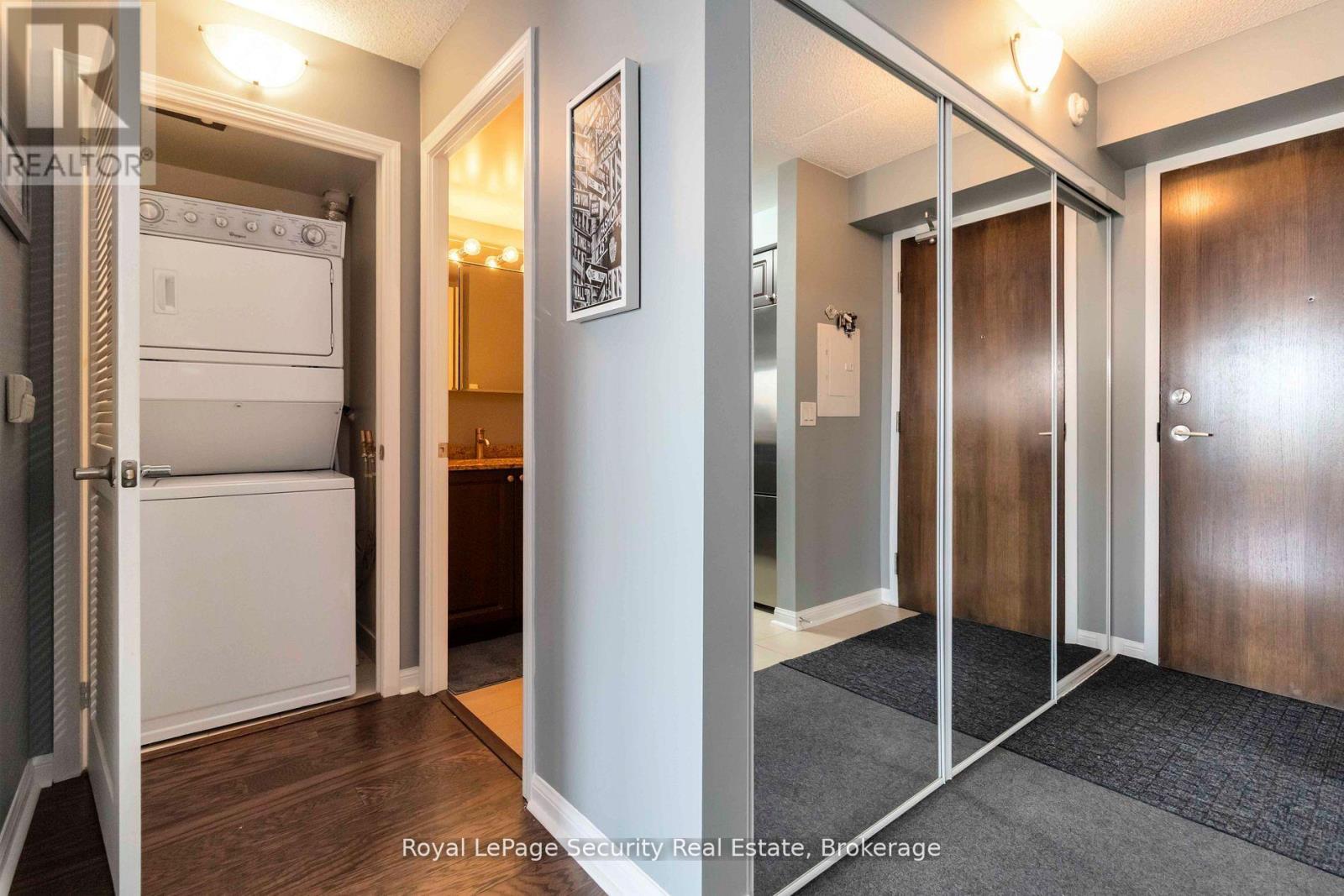 210 - 50 Via Rosedale Way, Brampton, Ontario  L6R 3Z7 - Photo 24 - W12414353