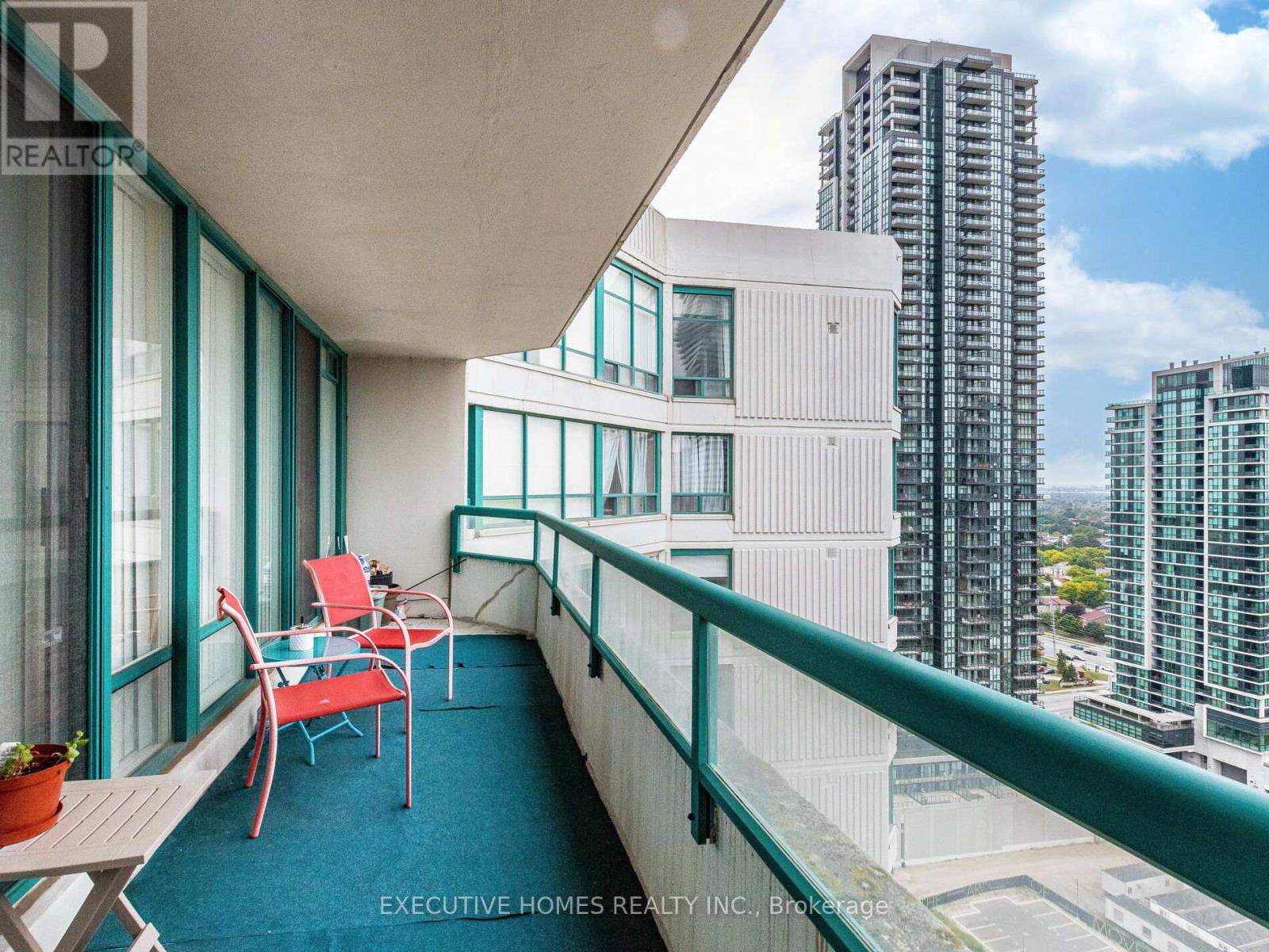 2702 - 550 Webb Drive, Mississauga, Ontario  L5B 3Y4 - Photo 36 - W12414365