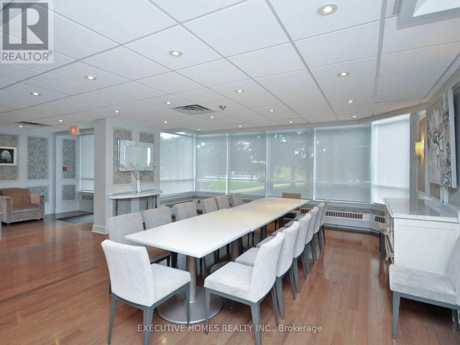 2702 - 550 Webb Drive, Mississauga, Ontario  L5B 3Y4 - Photo 47 - W12414365