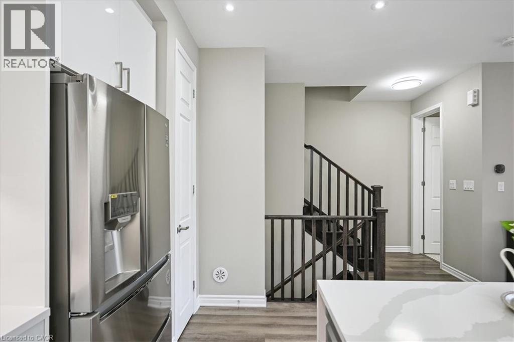 1569 Denison Place, Milton, Ontario  L9E 1Y2 - Photo 12 - 40768496