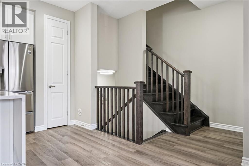 1569 Denison Place, Milton, Ontario  L9E 1Y2 - Photo 14 - 40768496