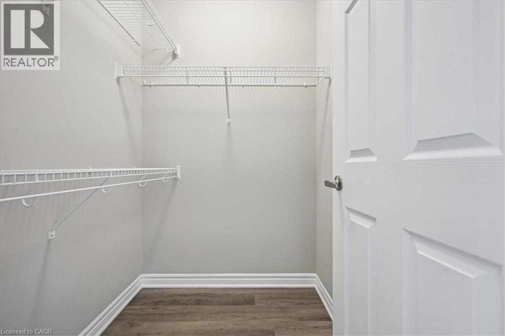 1569 Denison Place, Milton, Ontario  L9E 1Y2 - Photo 35 - 40768496