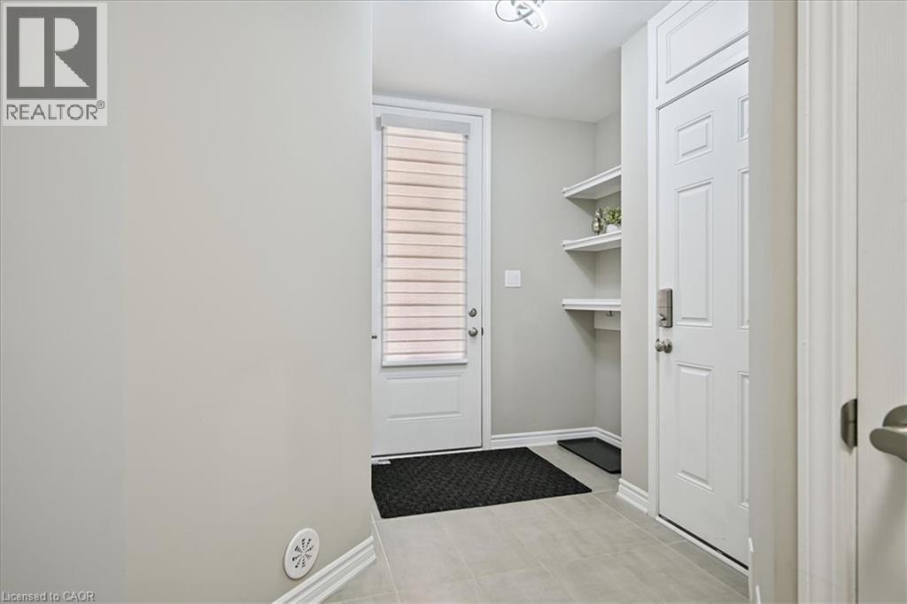 1569 Denison Place, Milton, Ontario  L9E 1Y2 - Photo 6 - 40768496