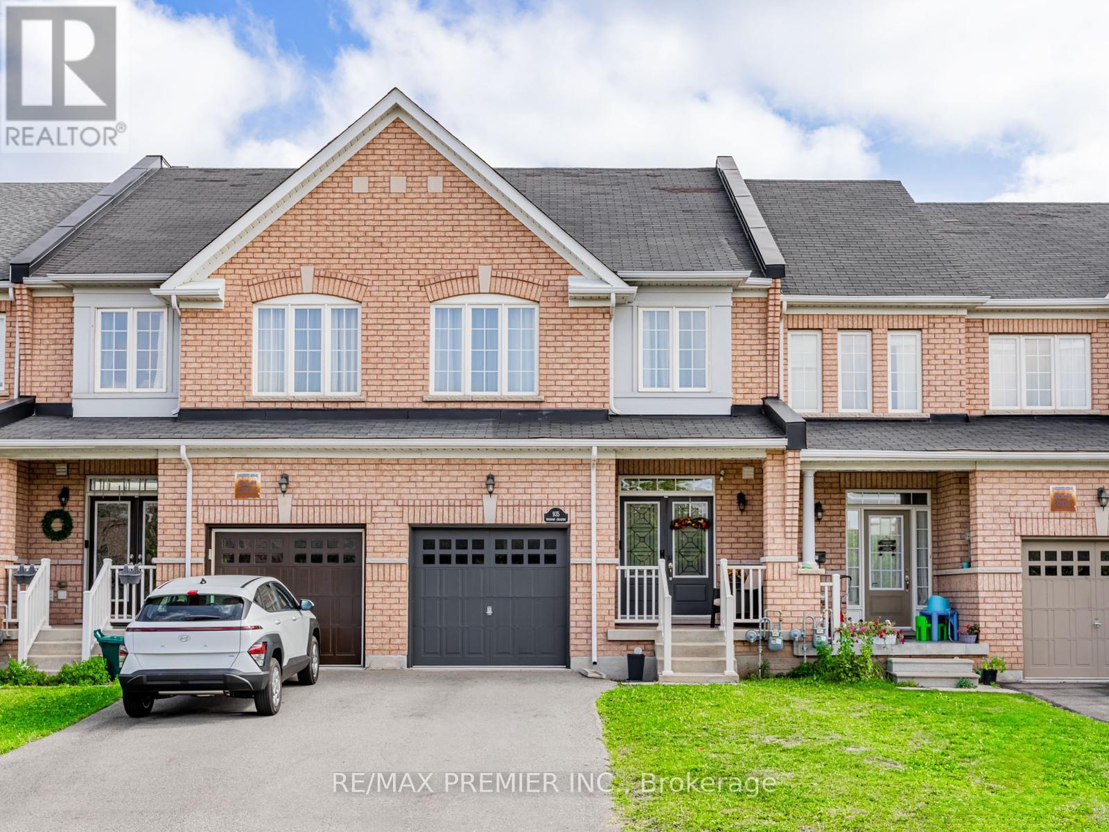 935 TRANSOM CRESCENT, Milton, Ontario