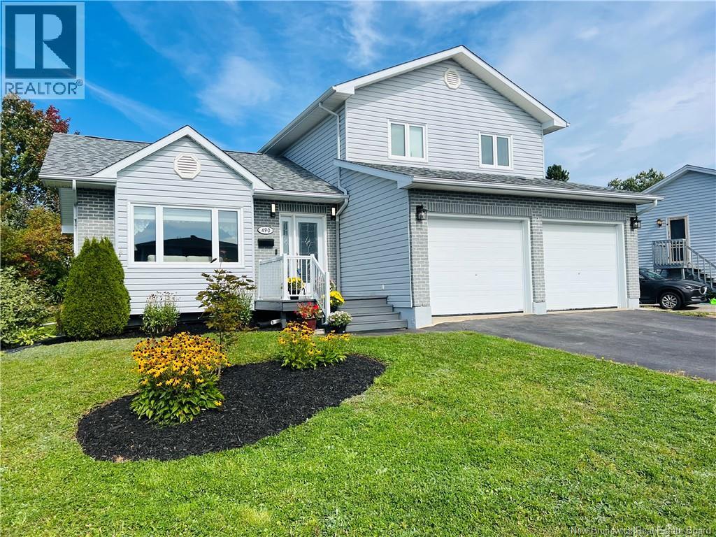 490 Carter, Bathurst, New Brunswick