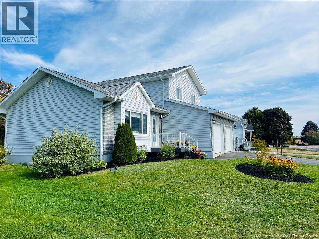 490 Carter, Bathurst, New Brunswick  E2A 4S5 - Photo 42 - NB123471