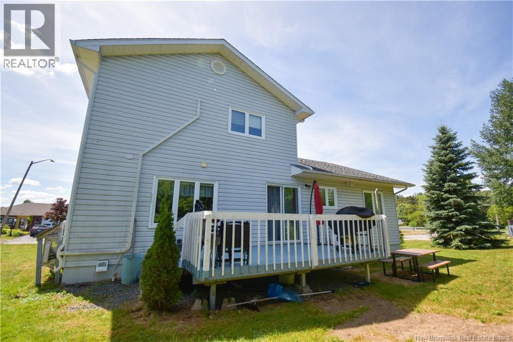 490 Carter, Bathurst, New Brunswick  E2A 4S5 - Photo 45 - NB123471