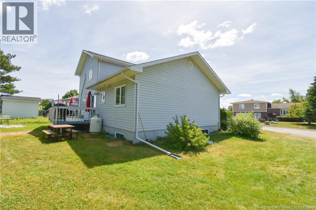 490 Carter, Bathurst, New Brunswick  E2A 4S5 - Photo 44 - NB123471