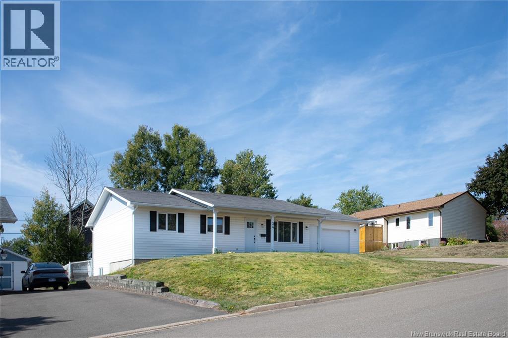 34 Mollins Crescent, Moncton, New Brunswick  E1E 4L6 - Photo 28 - NB126912