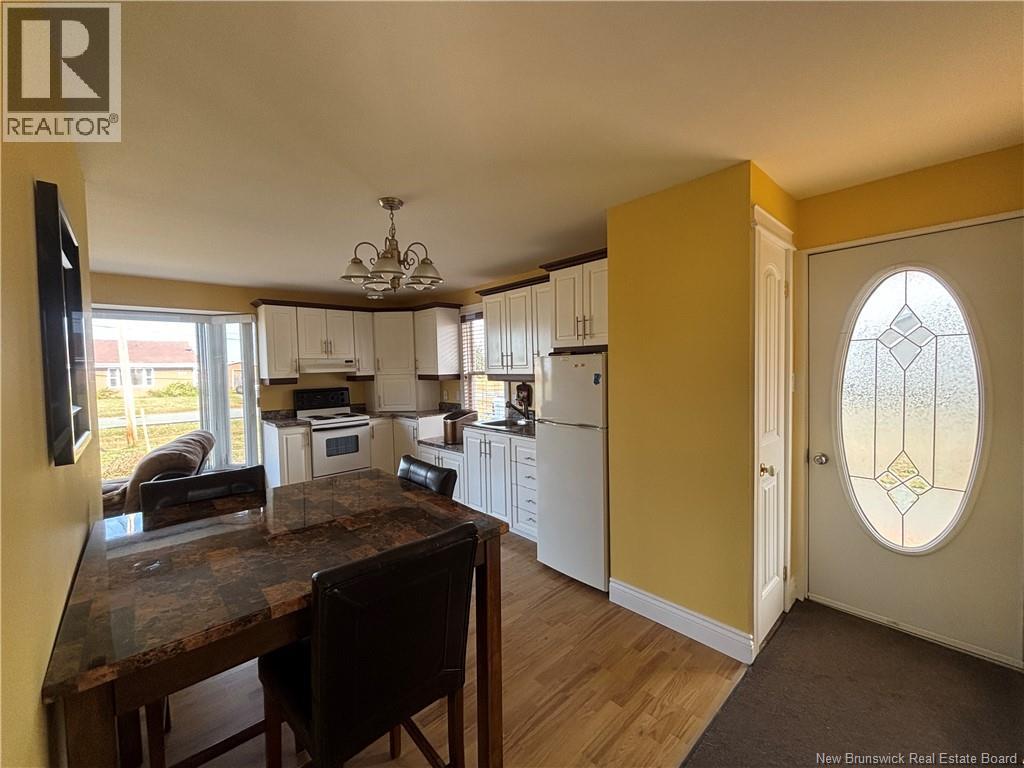 376 Rue Du Havre, Pointe-Verte, New Brunswick  E8J 2T1 - Photo 16 - NB127032