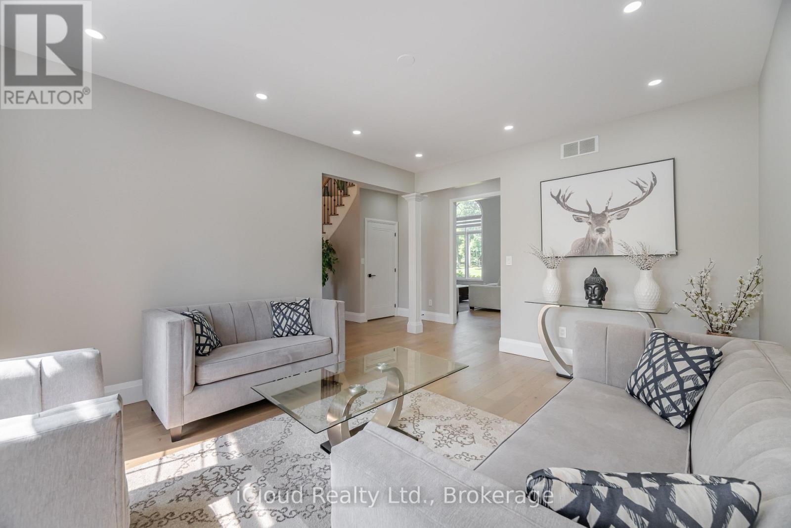 4 Deer View Ridge, Puslinch, Ontario  N1H 6H9 - Photo 20 - X12414431