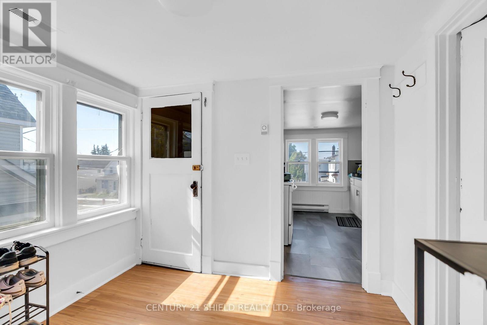 607 First Street E, Cornwall, Ontario  K6H 1L9 - Photo 22 - X12414568