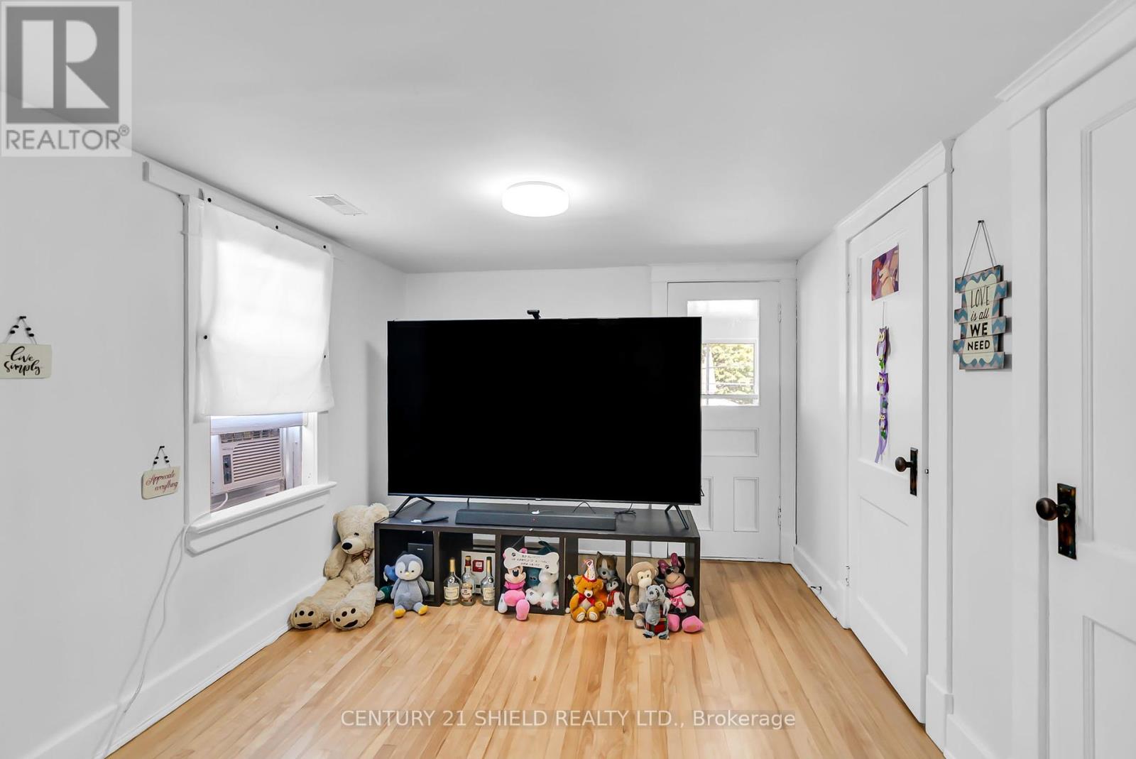 607 First Street E, Cornwall, Ontario  K6H 1L9 - Photo 24 - X12414568