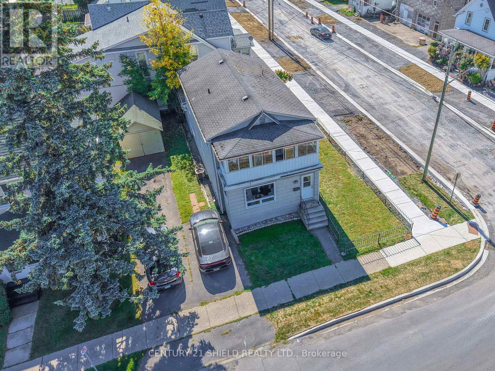 607 FIRST STREET E, Cornwall, Ontario