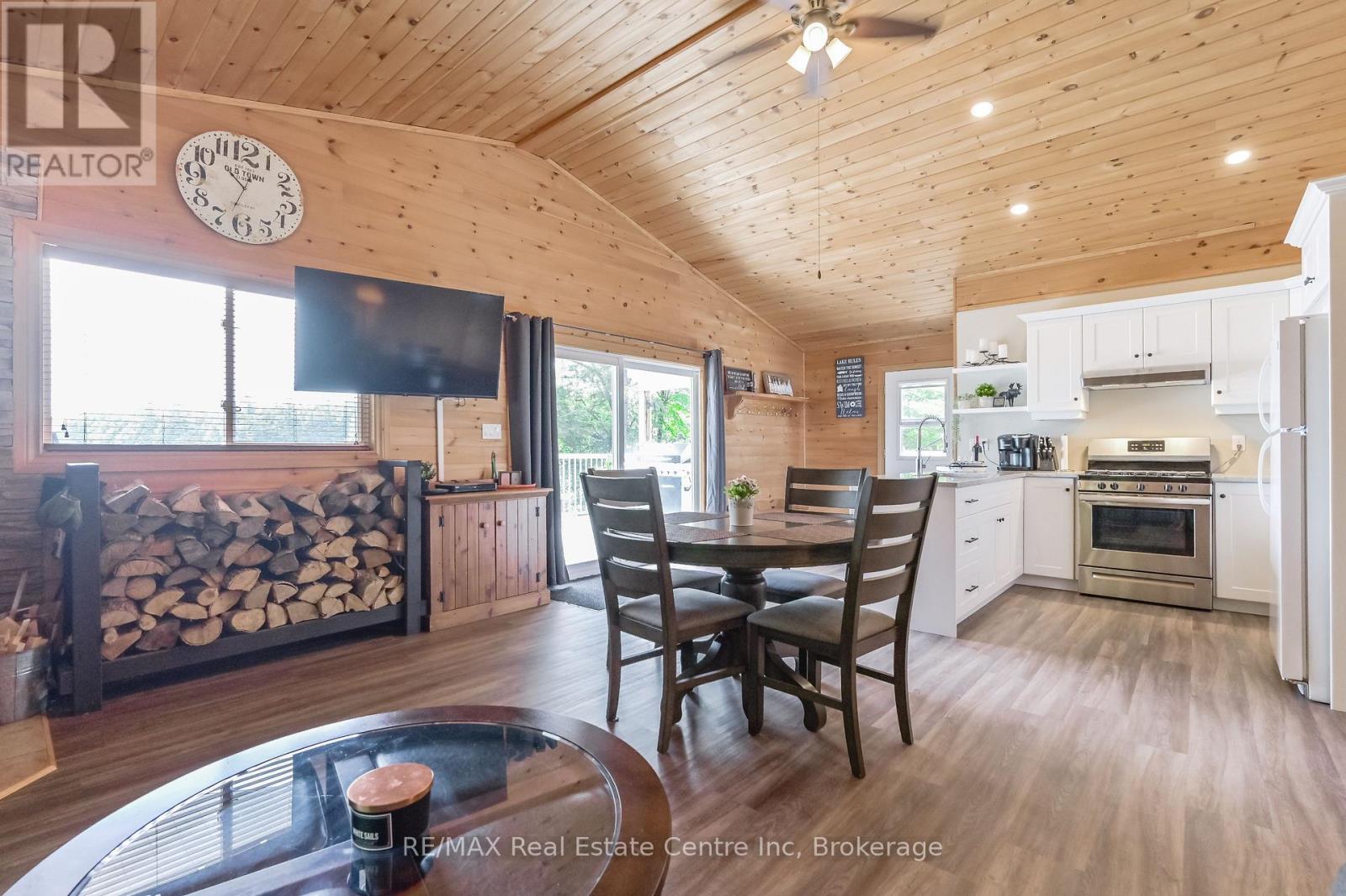 22 South Crane Lake Road, The Archipelago, Ontario  P2A 2W8 - Photo 17 - X12374510