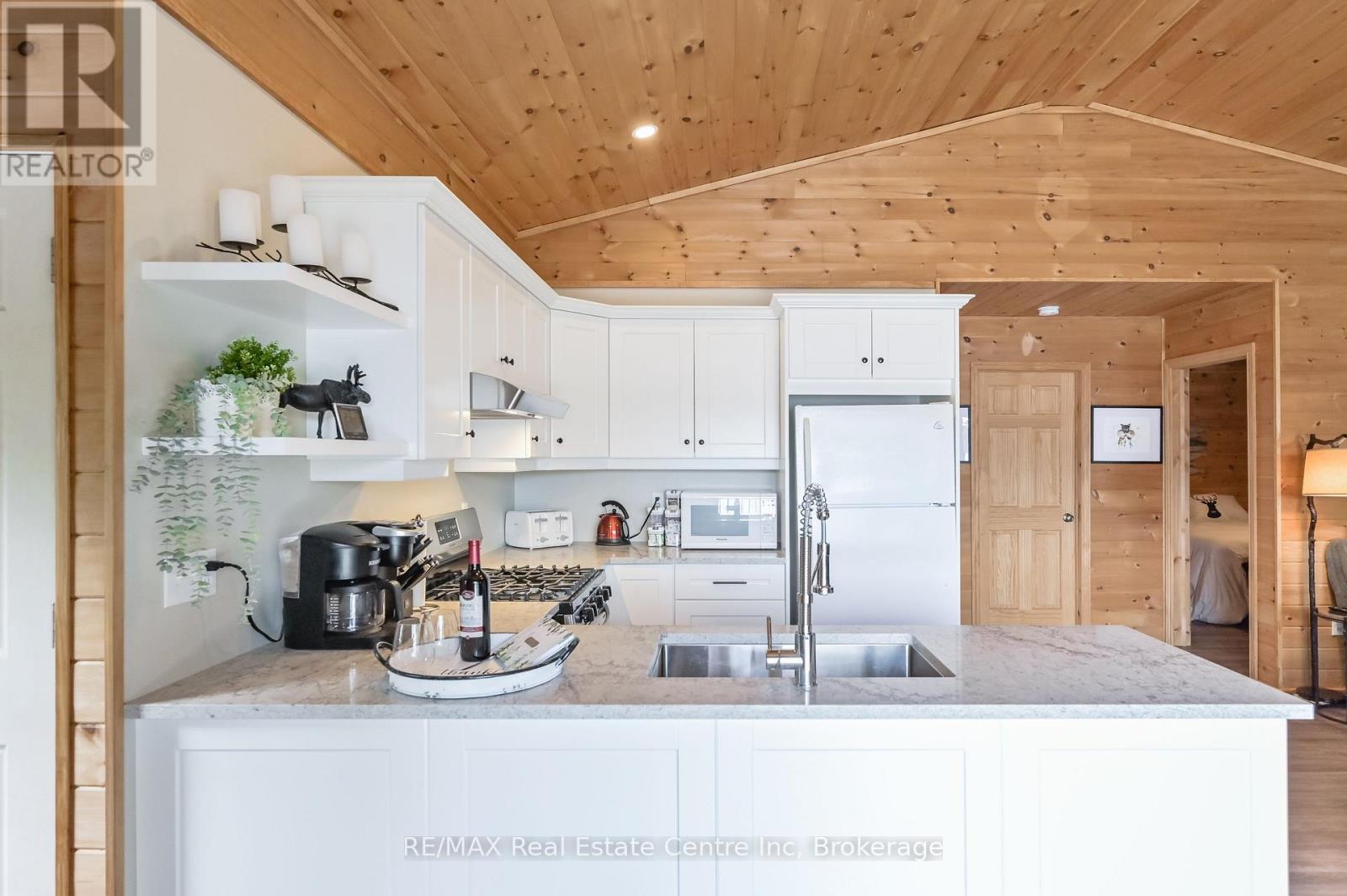 22 South Crane Lake Road, The Archipelago, Ontario  P2A 2W8 - Photo 8 - X12374510