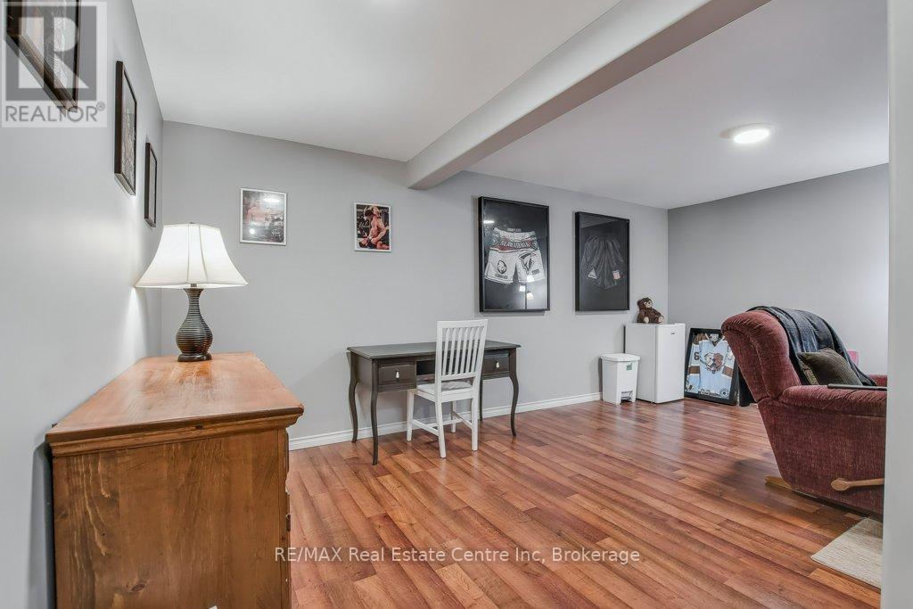 93 - 45 Marksam Road, Guelph, Ontario  N1H 6Y9 - Photo 13 - X12414540