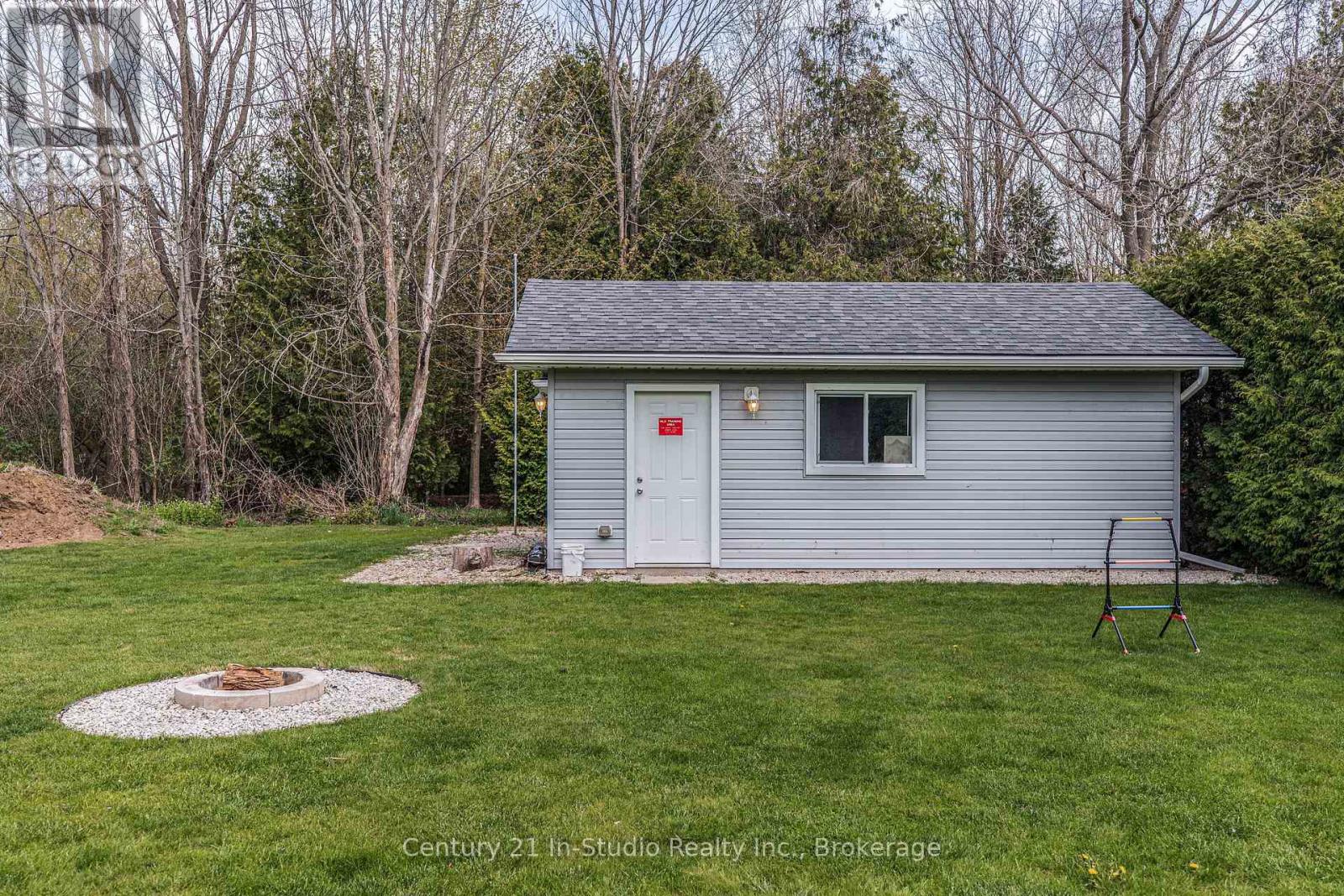 406 Alice Street, Saugeen Shores, Ontario  N0H 2L0 - Photo 7 - X12414533