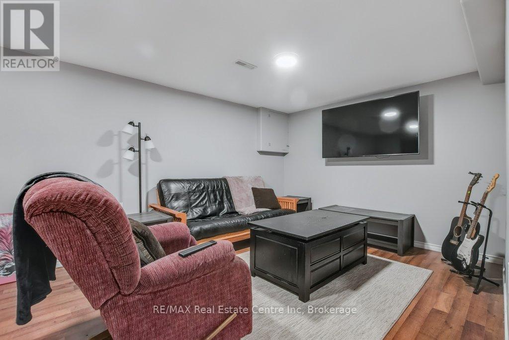 93 - 45 Marksam Road, Guelph, Ontario  N1H 6Y9 - Photo 14 - X12414540