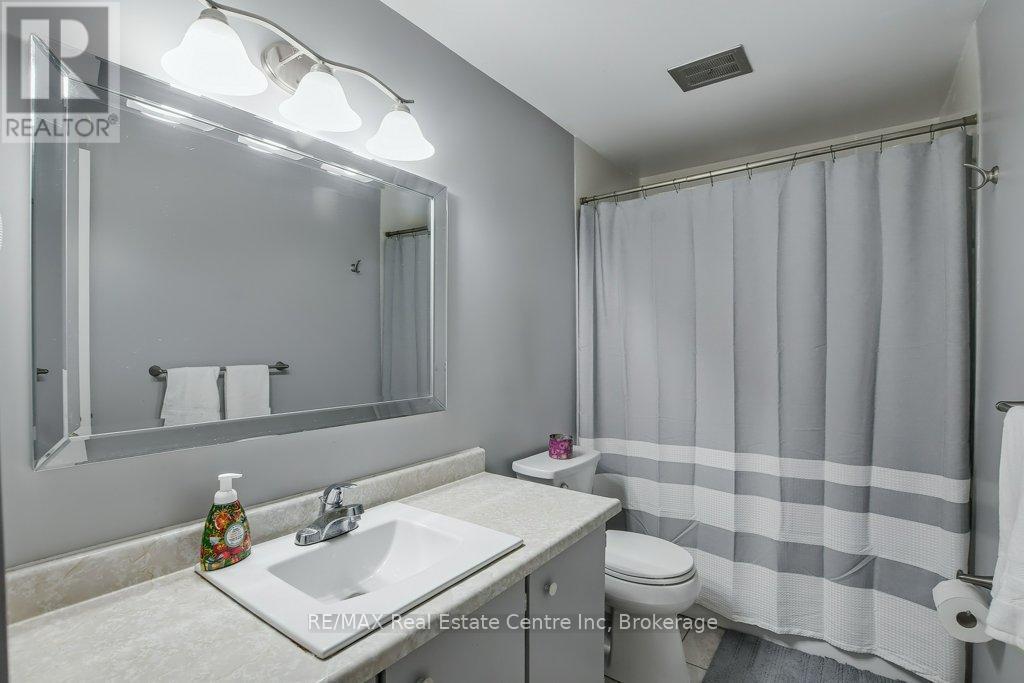 93 - 45 Marksam Road, Guelph, Ontario  N1H 6Y9 - Photo 12 - X12414540