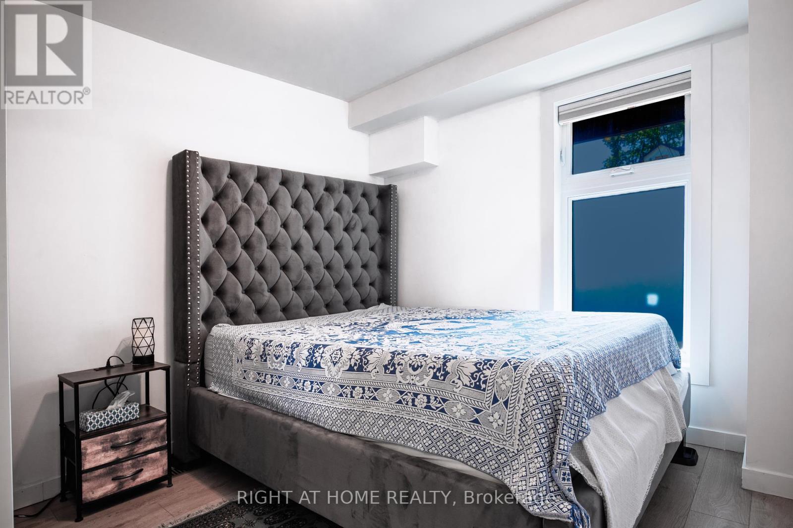 377 Lansdowne Avenue, Toronto, Ontario  M6H 3Y2 - Photo 22 - C12397738