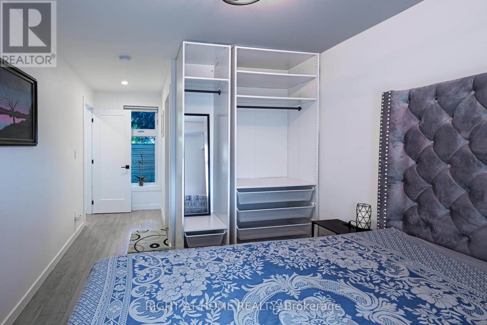 377 Lansdowne Avenue, Toronto, Ontario  M6H 3Y2 - Photo 23 - C12397738