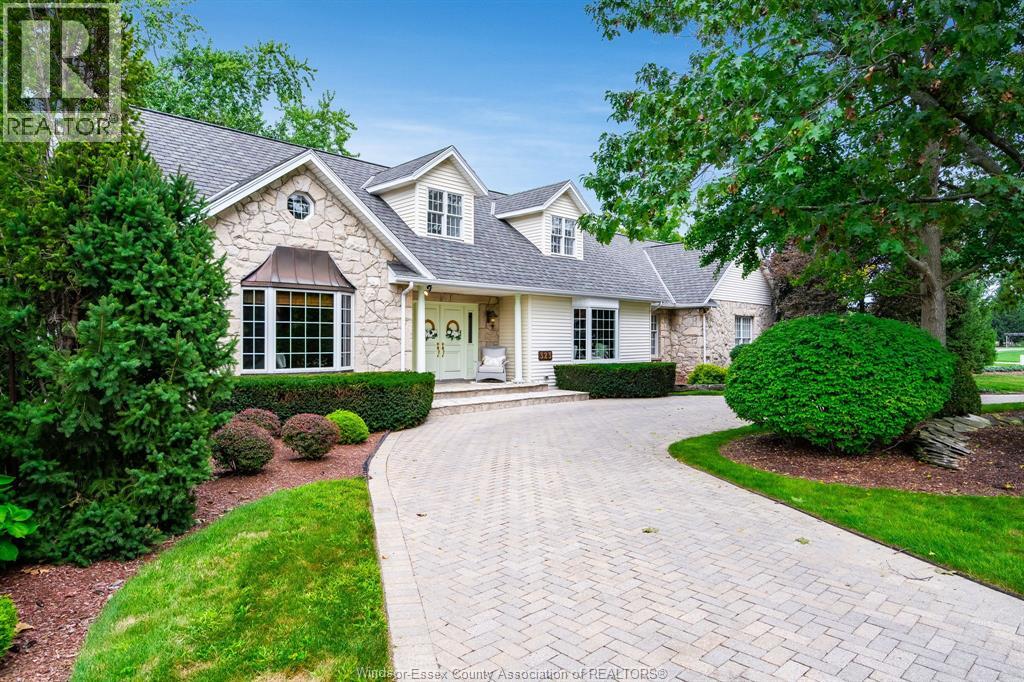 323 TALBOT STREET South, essex, Ontario