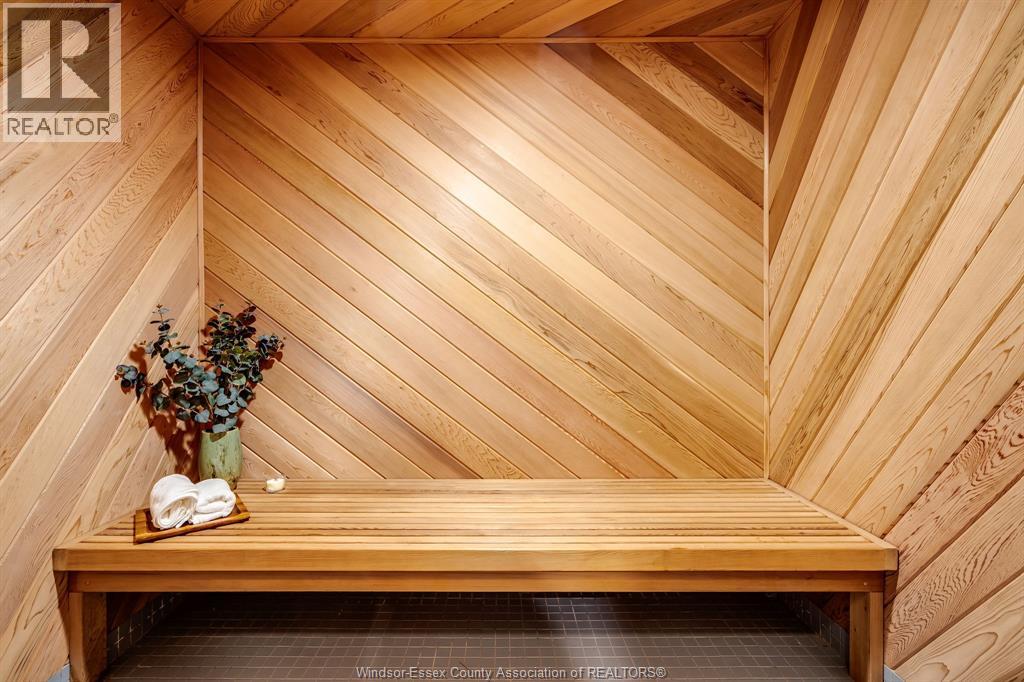 323 Talbot Street South, Essex, Ontario  N8M 1C2 - Photo 36 - 25023734