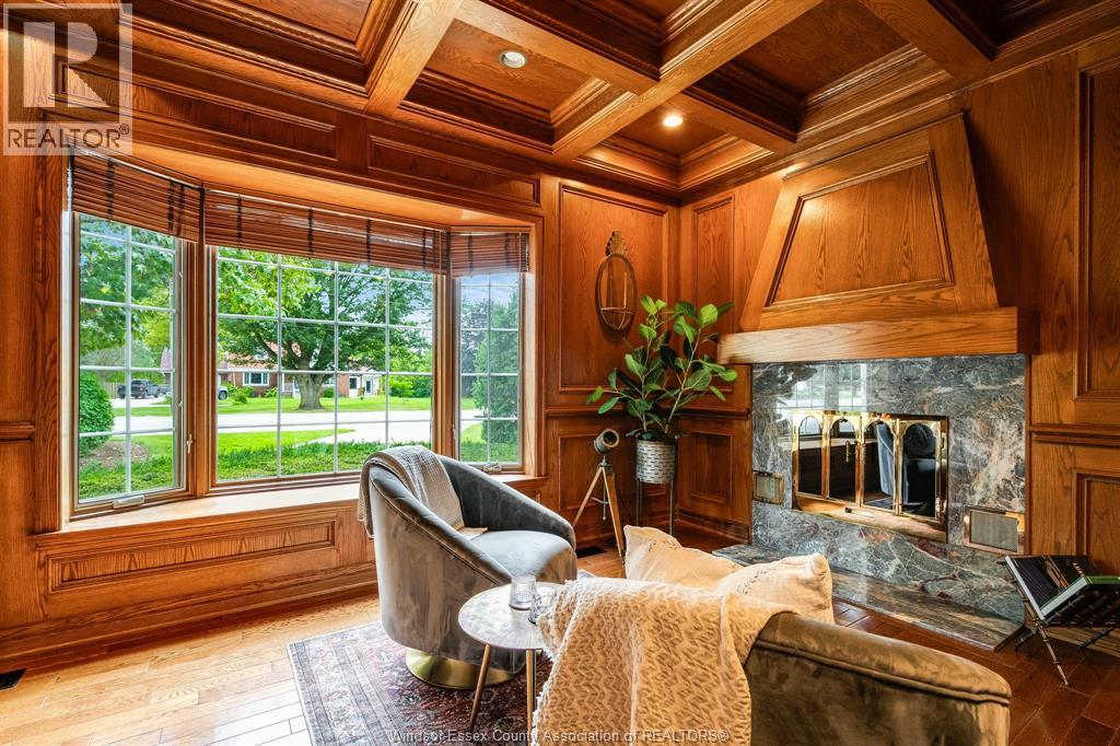 323 Talbot Street South, Essex, Ontario  N8M 1C2 - Photo 9 - 25023734