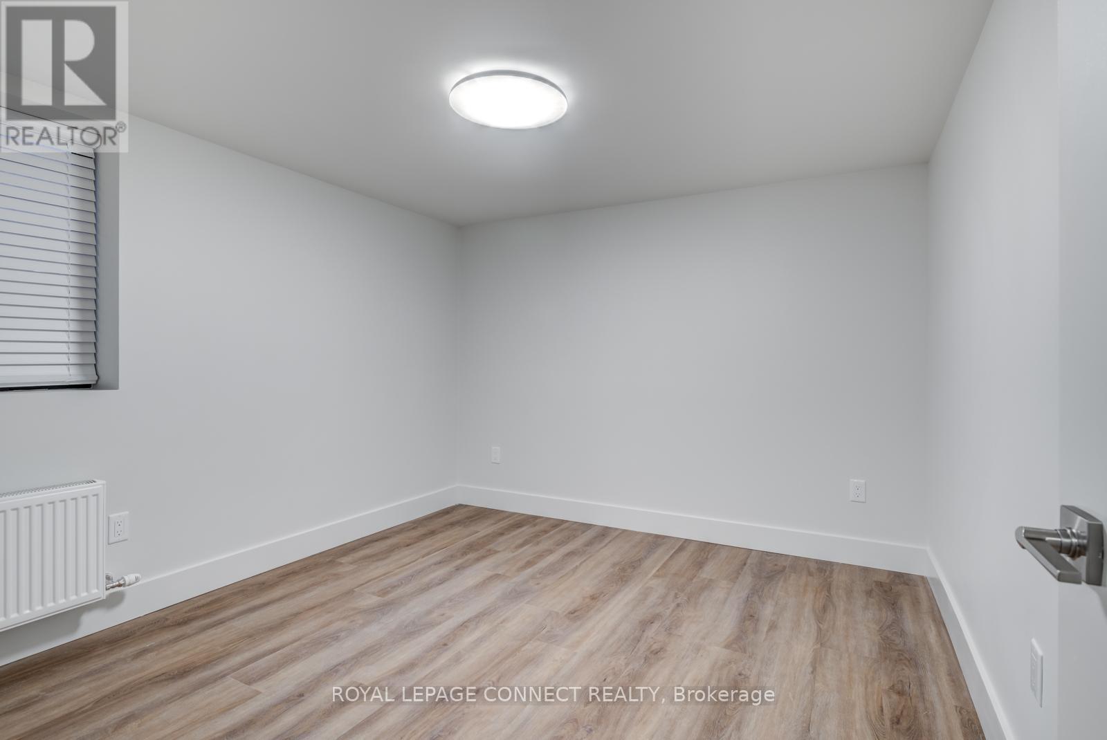 2 - 36 Hallam Street, Toronto, Ontario  M6G 1W2 - Photo 14 - W12410124