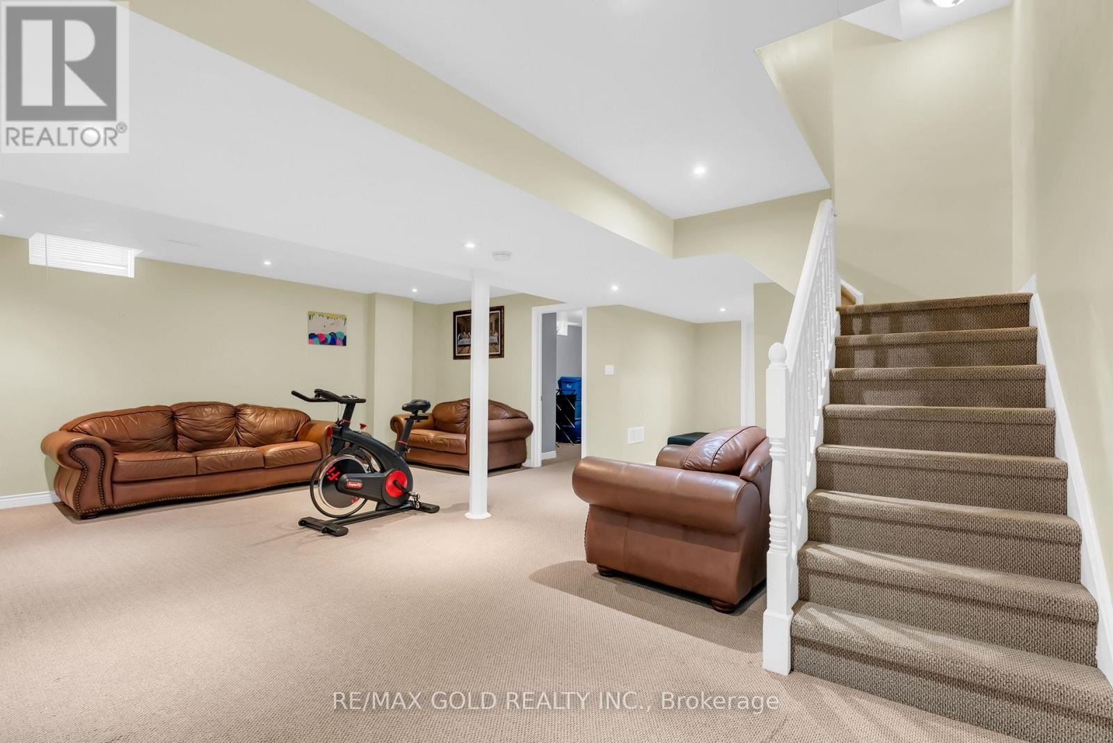 33 Tigerlily Place, Brampton, Ontario  L6R 2C8 - Photo 41 - W12412399