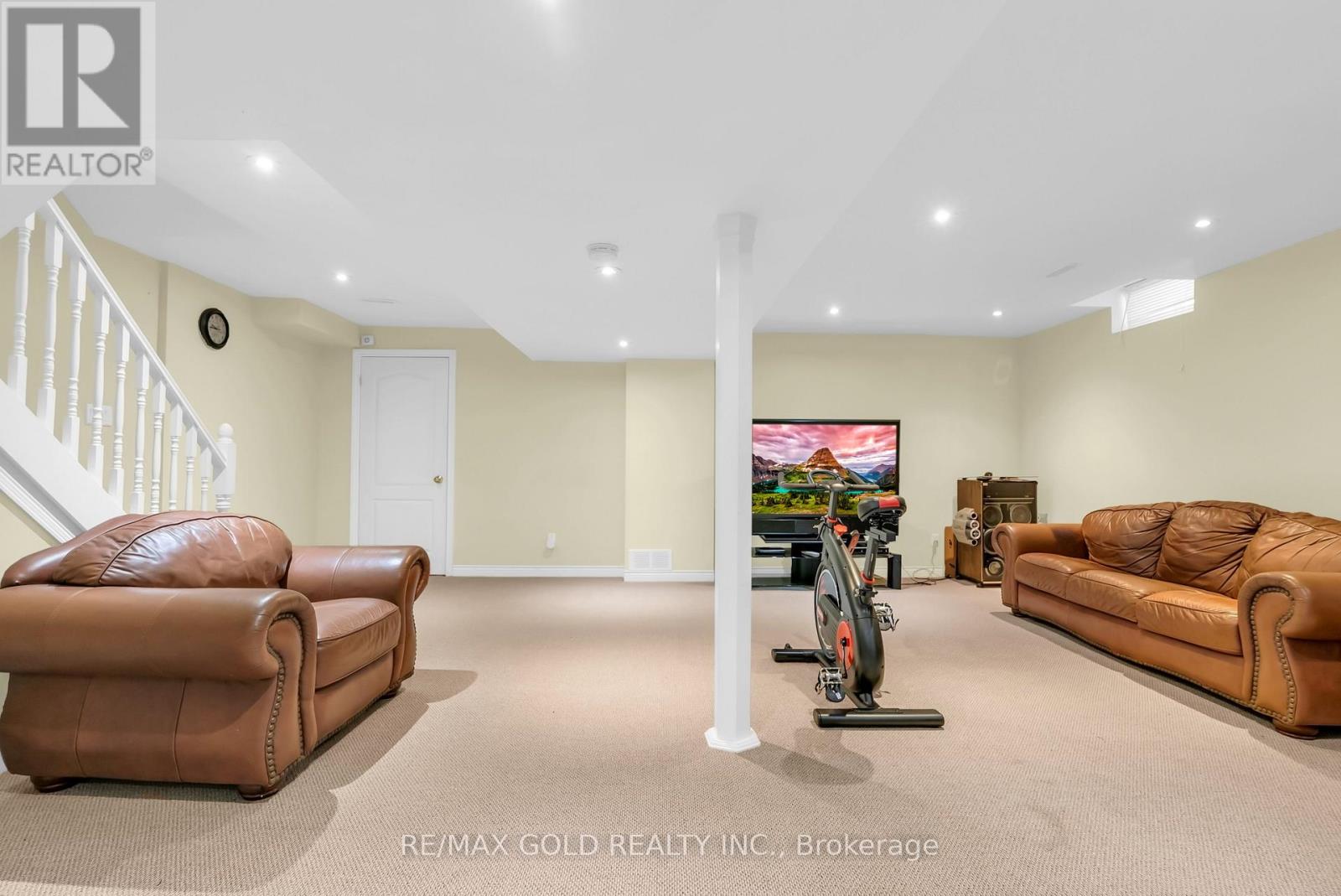 33 Tigerlily Place, Brampton, Ontario  L6R 2C8 - Photo 43 - W12412399