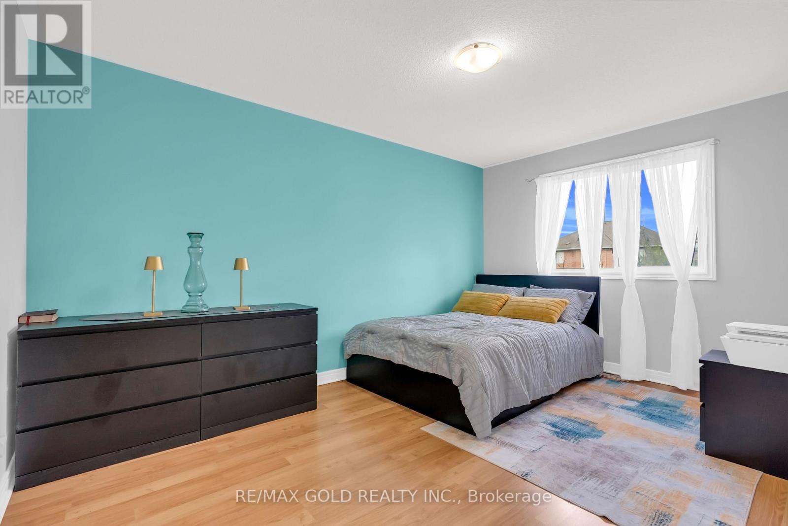 33 Tigerlily Place, Brampton, Ontario  L6R 2C8 - Photo 37 - W12412399