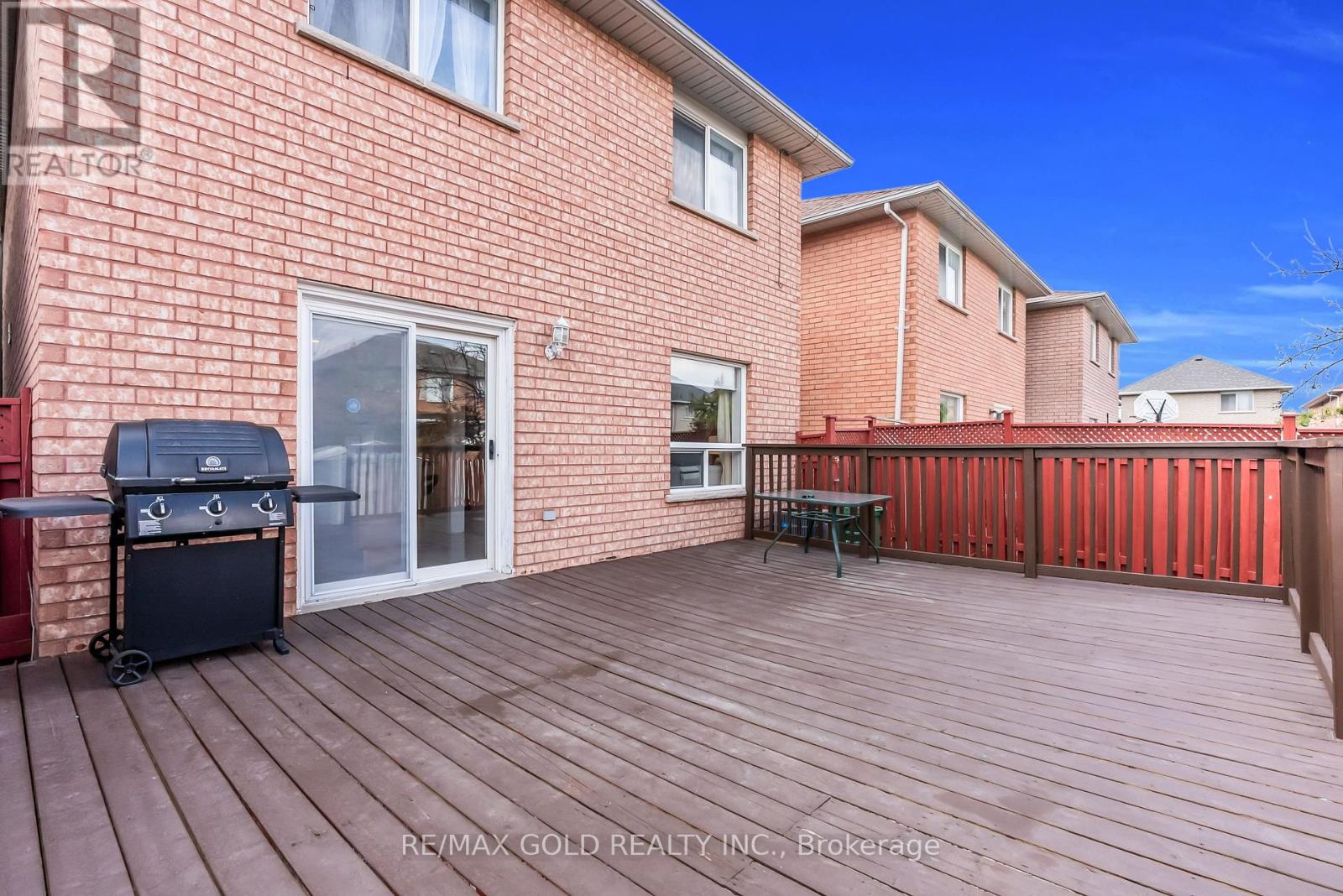 33 Tigerlily Place, Brampton, Ontario  L6R 2C8 - Photo 48 - W12412399