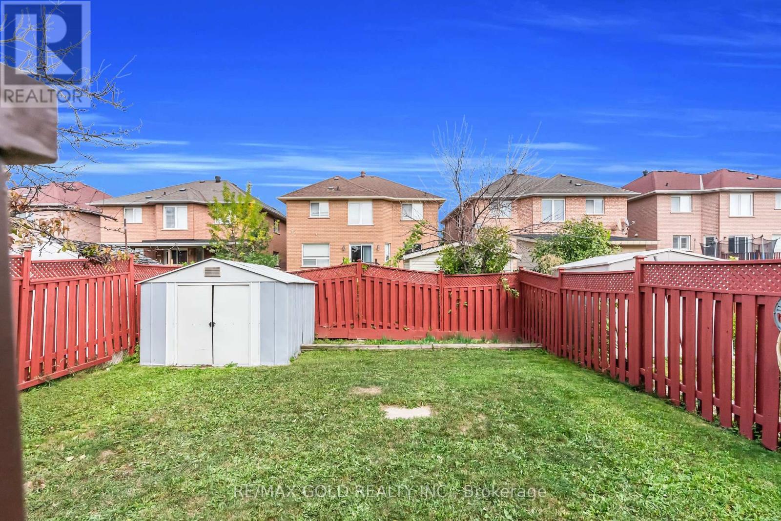 33 Tigerlily Place, Brampton, Ontario  L6R 2C8 - Photo 49 - W12412399