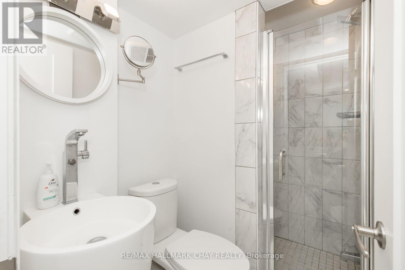 124 Brown Street, Barrie, Ontario  L4N 7V7 - Photo 28 - S12412480