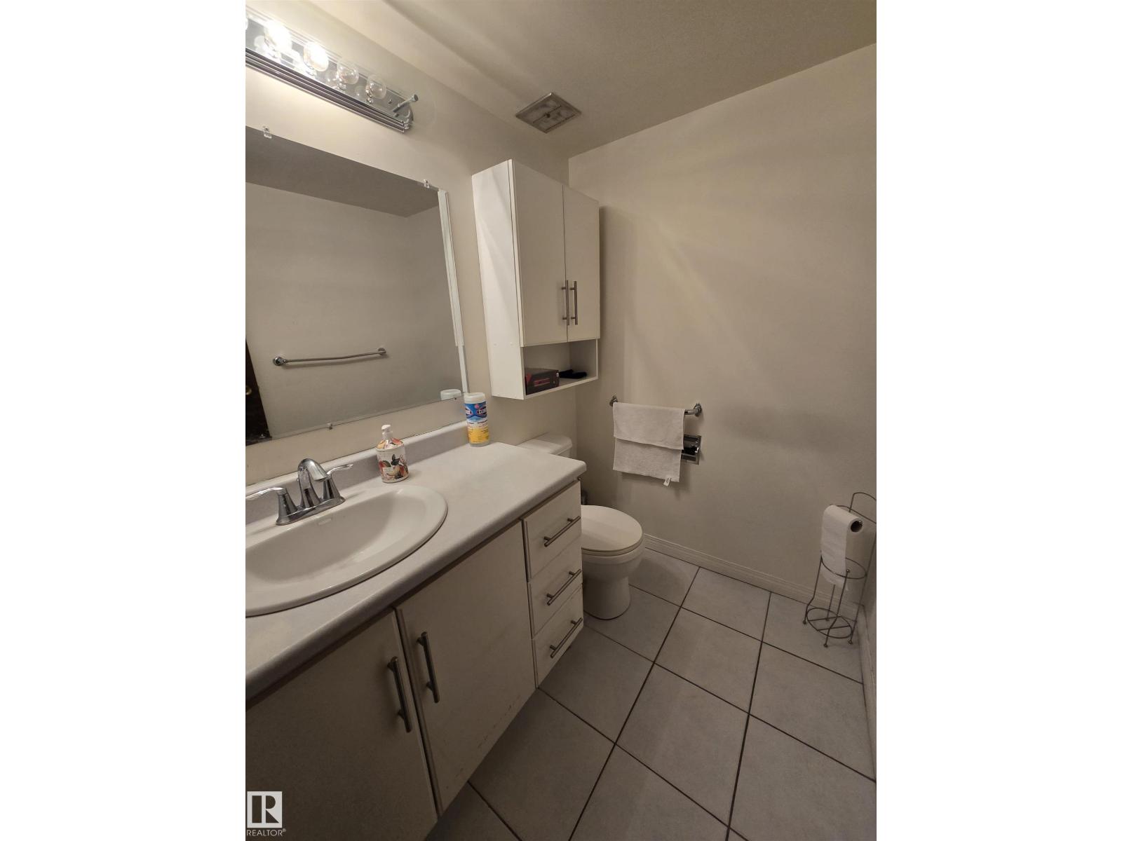 #701 11710 100 Av Nw, Edmonton, Alberta  T5K 2G3 - Photo 34 - E4458512