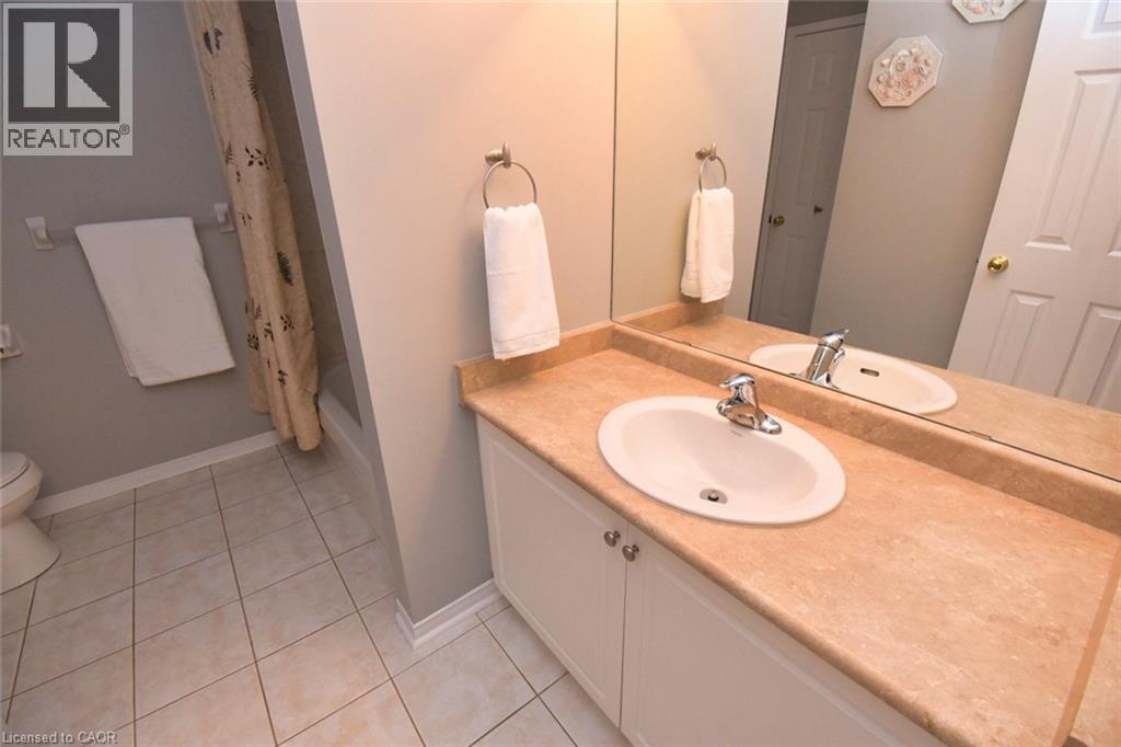 188 Hunter Way, Brantford, Ontario  N3T 0B7 - Photo 34 - 40768701
