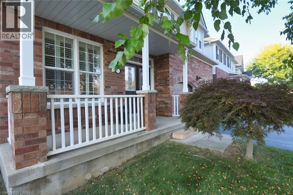 188 Hunter Way, Brantford, Ontario  N3T 0B7 - Photo 2 - 40768701