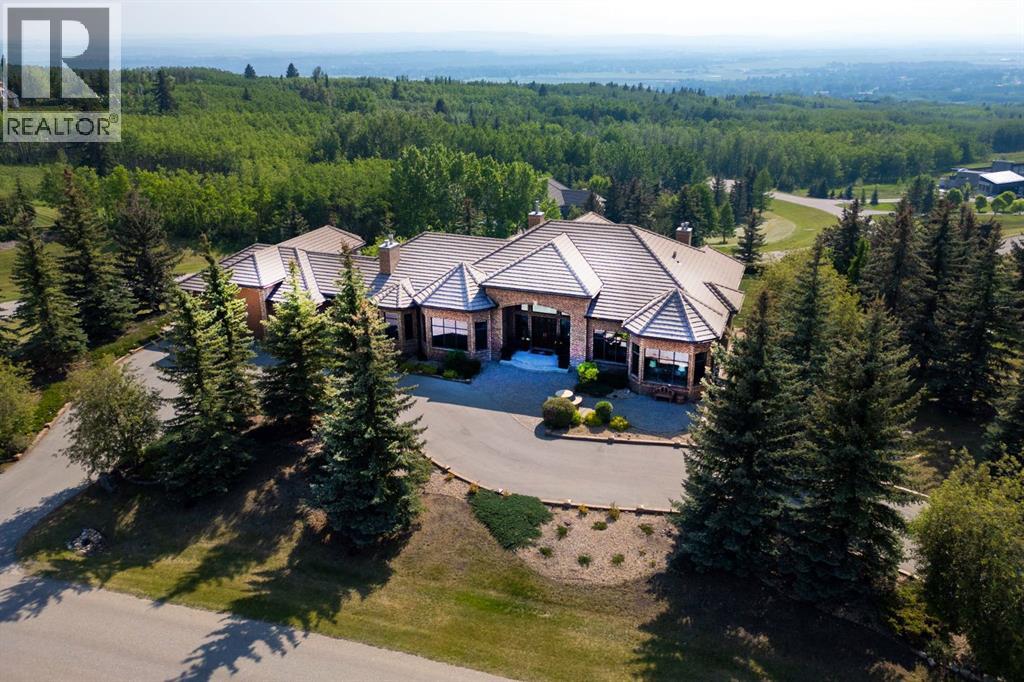 31 Pinnacle Ridge Drive Sw, Rural Rocky View County, Alberta  T3Z 3N7 - Photo 2 - A2229608